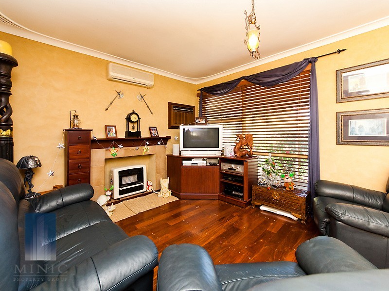 23 Hopkinson Way, Wilson WA 6107