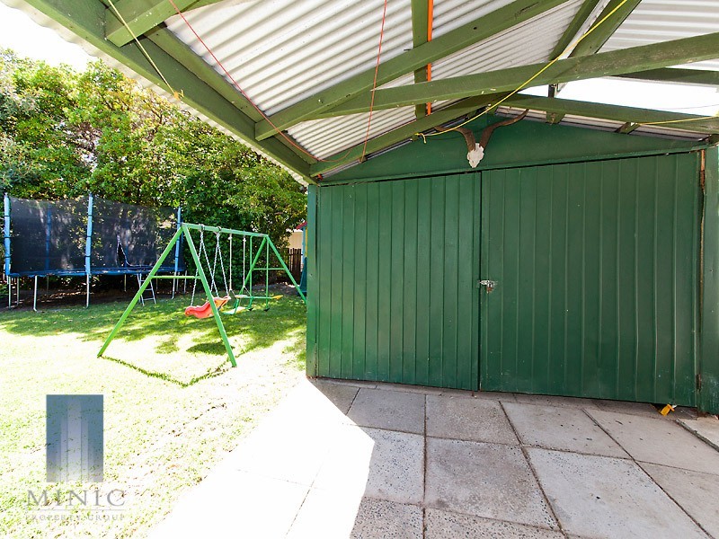 23 Hopkinson Way, Wilson WA 6107