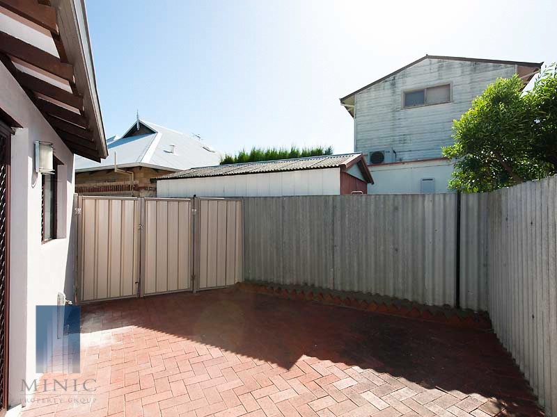 Unit 3/109 Gardner Street, Como WA 6152