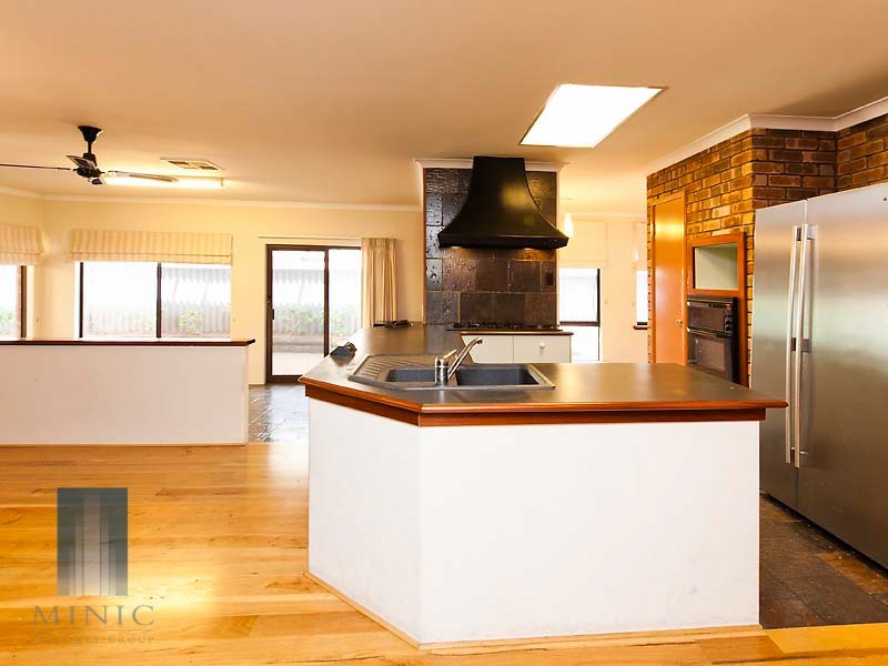 96 Bungaree Road, Wilson WA 6107