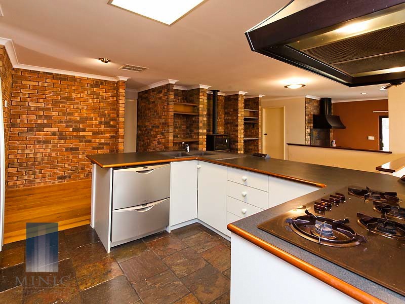 96 Bungaree Road, Wilson WA 6107