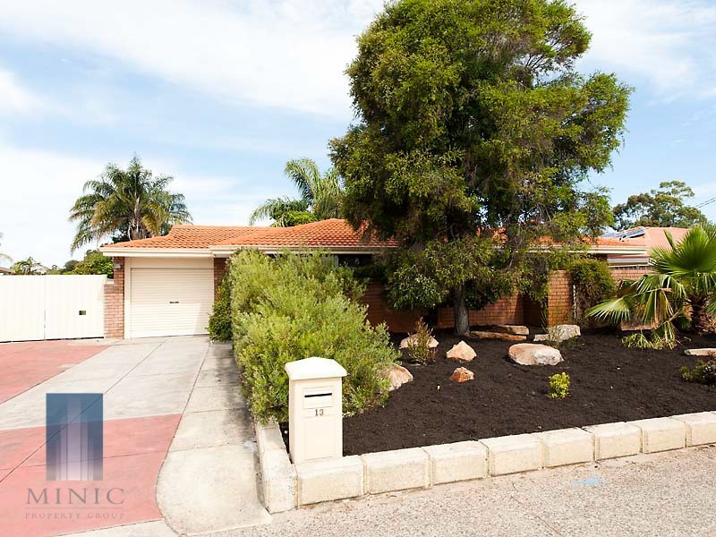 13 Meadowbrook Drive, Parkwood WA 6147