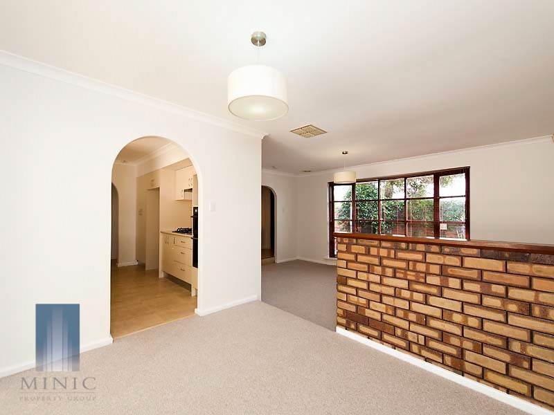 13 Meadowbrook Drive, Parkwood WA 6147