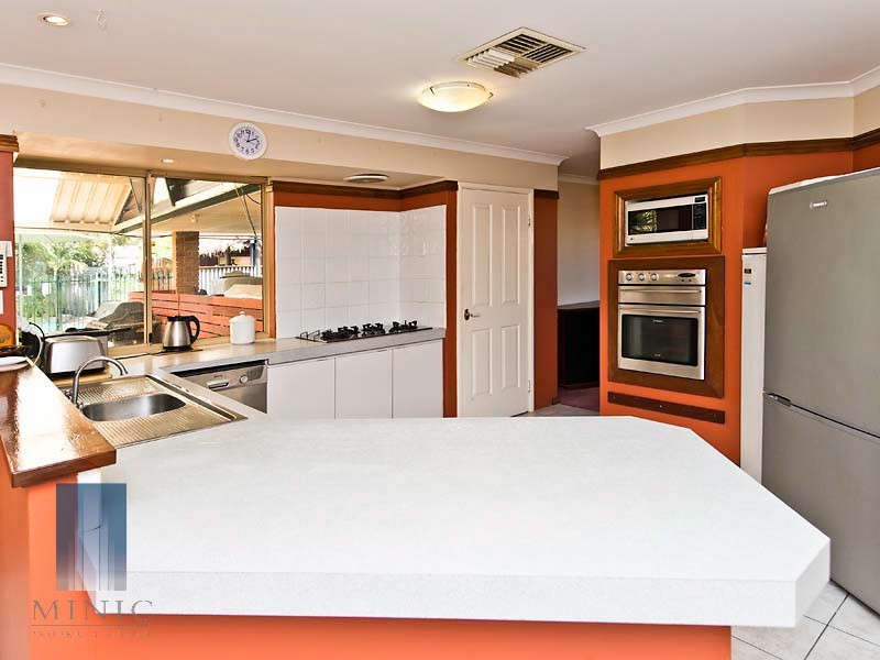 1 Winter Drive, Thornlie WA 6108