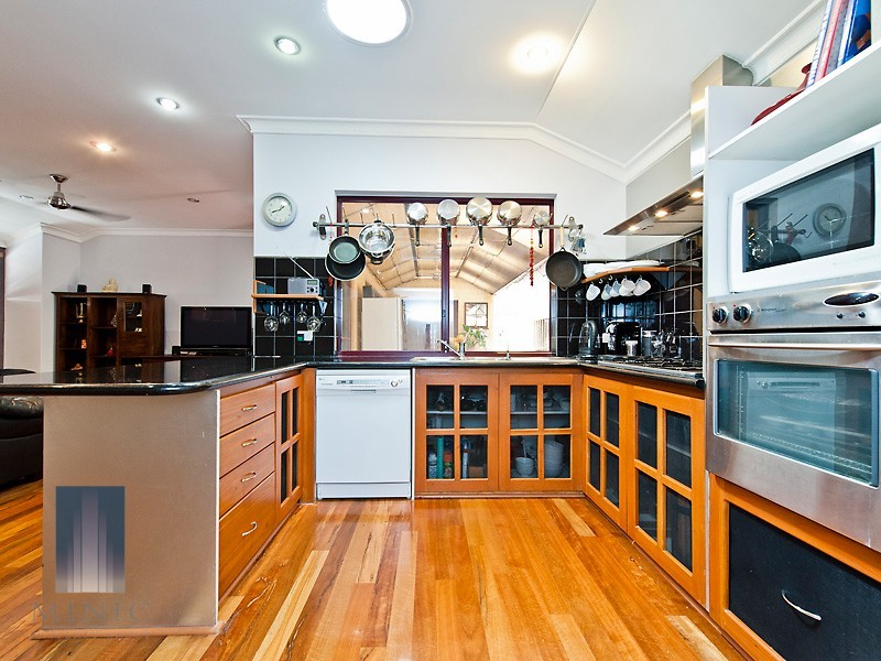 65C Barbican Street West, Shelley WA 6148