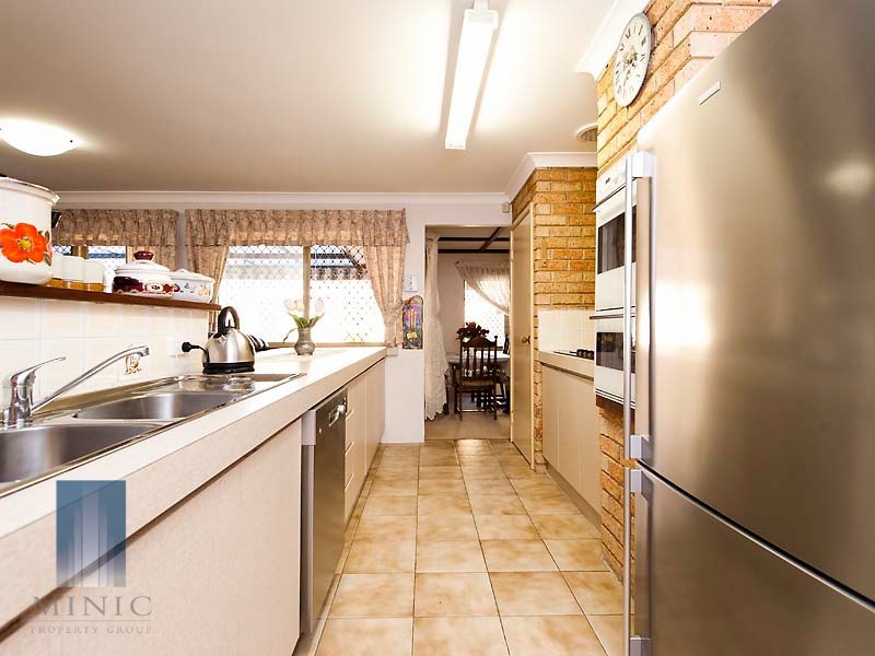 28 Fingall Way, Willetton WA 6155