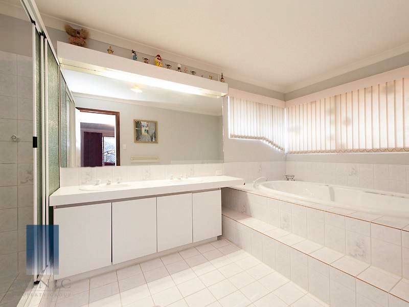 28 Fingall Way, Willetton WA 6155