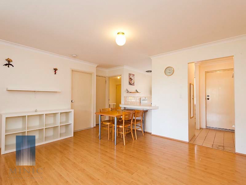 Unit 39/2 Pinewood Avenue, Kardinya WA 6163