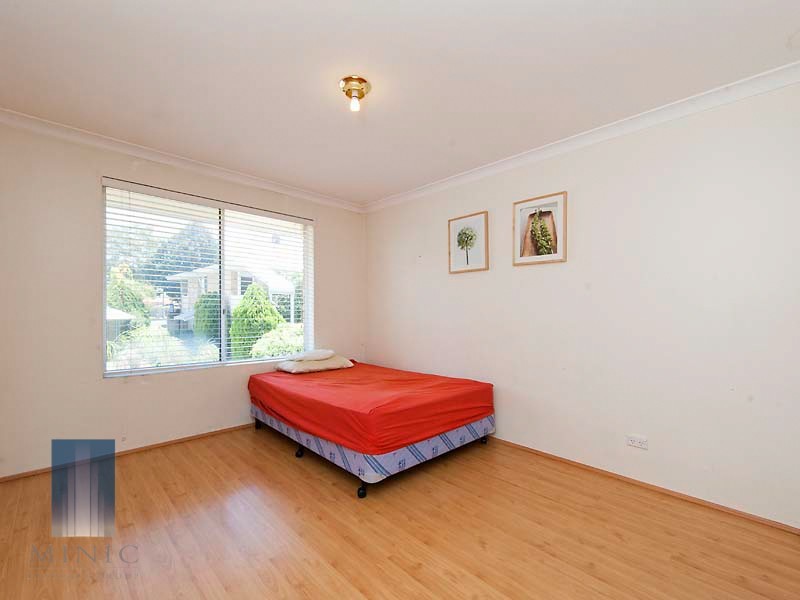 Unit 39/2 Pinewood Avenue, Kardinya WA 6163