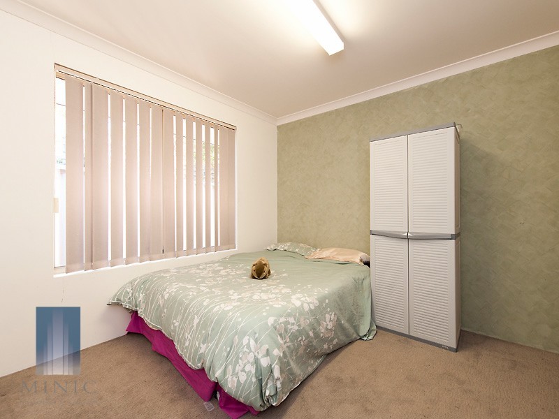 21B Parklands Square, Riverton WA 6148