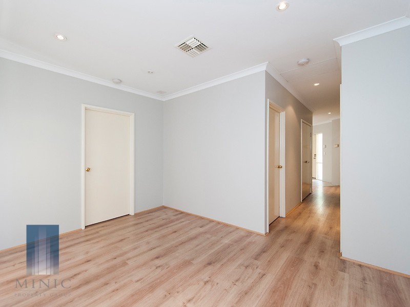 10 Mitchell Street, Bentley WA 6102