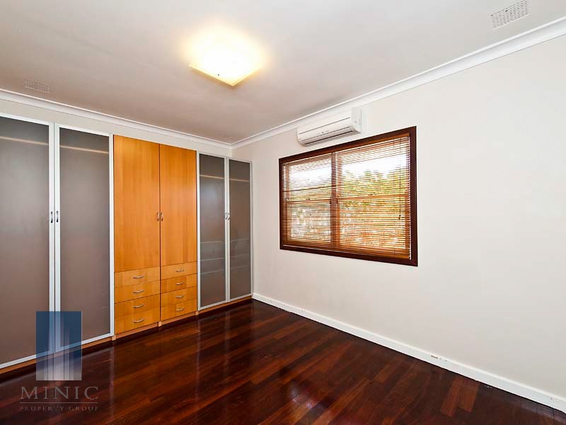 6 Parkhill Way, Wilson WA 6107
