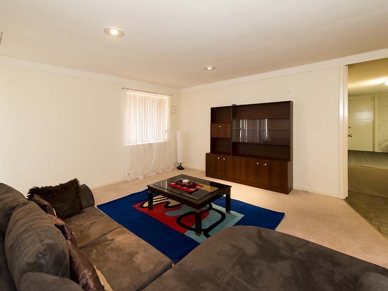 31 Tricourt Grove, Riverton WA 6148