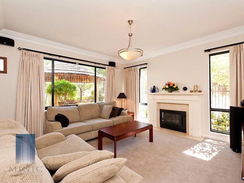 3 Surrey Road, Wilson WA 6107