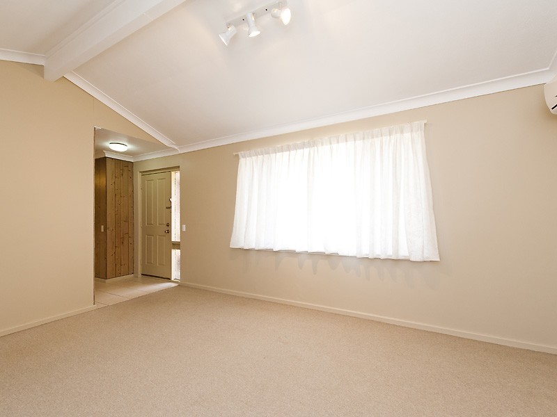 65 Cortis Way, Langford WA 6147