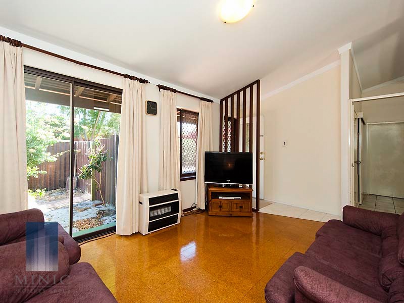 62 Periwinkle Way, Parkwood WA 6147