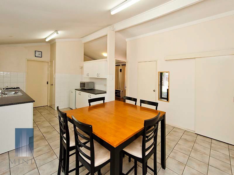 62 Periwinkle Way, Parkwood WA 6147