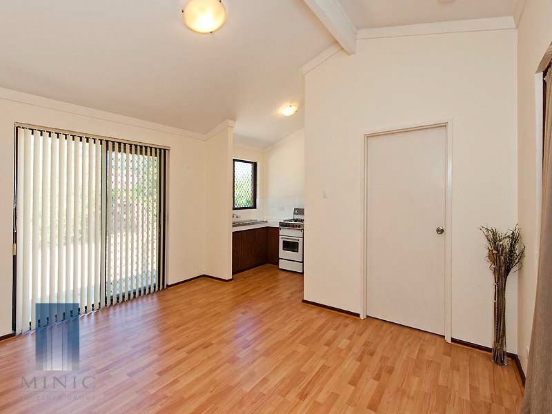 62 Periwinkle Way, Parkwood WA 6147