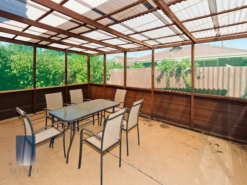 62 Periwinkle Way, Parkwood WA 6147