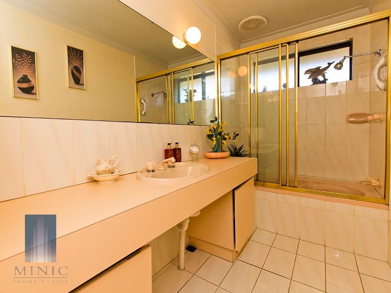 23 Willcock Street, Ferndale WA 6148