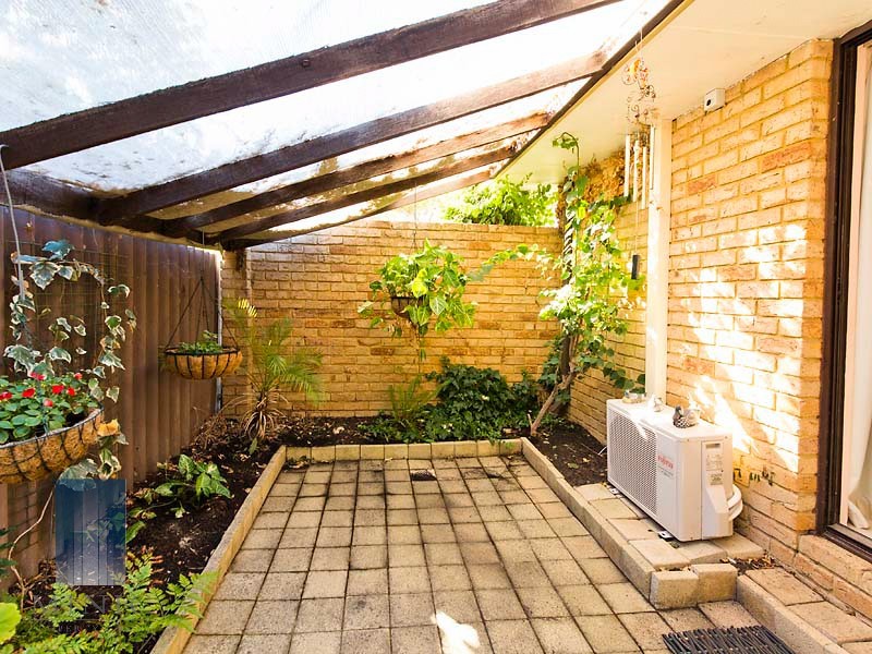 23 Willcock Street, Ferndale WA 6148