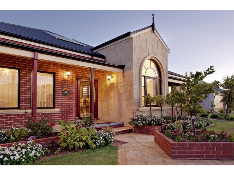 16 Cherub Terrace, Atwell WA 6164