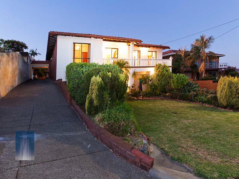 17 Deverell Way, Bentley WA 6102