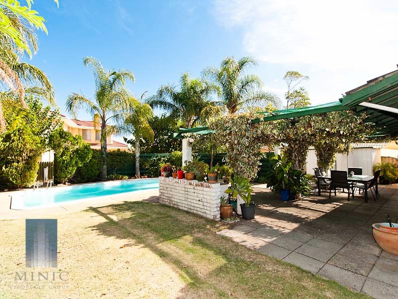 66 Manning Road, Wilson WA 6107