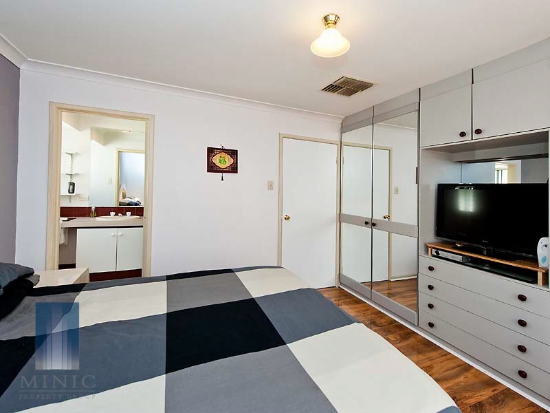 7 Bardwell Street, Thornlie WA 6108