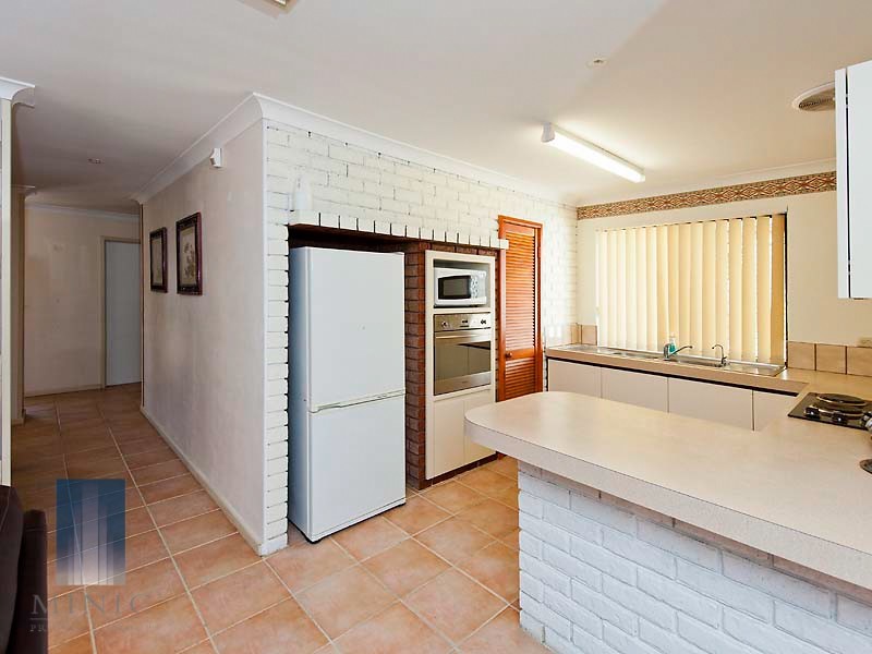 7 Bardwell Street, Thornlie WA 6108