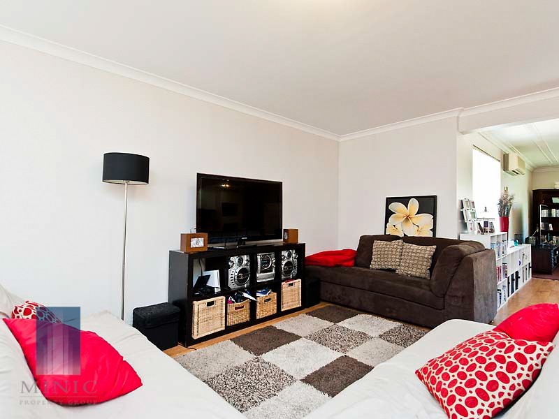 3 Boliver Place, Langford WA 6147