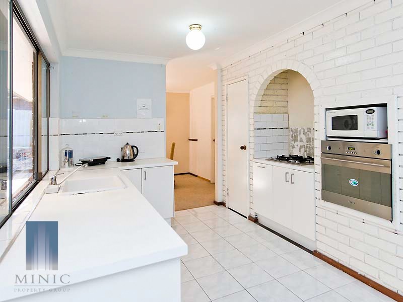 32 Burrendah Boulevard, Willetton WA 6155