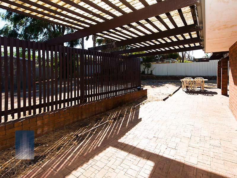 32 Burrendah Boulevard, Willetton WA 6155
