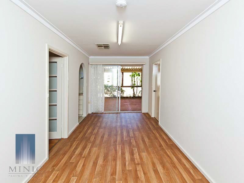 6 Newman Close, Cooloongup WA 6168