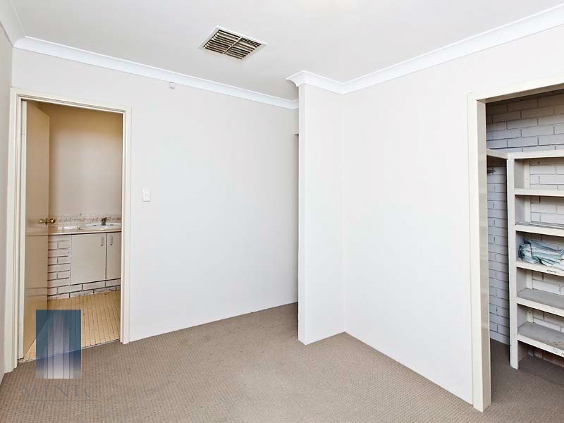 6 Newman Close, Cooloongup WA 6168