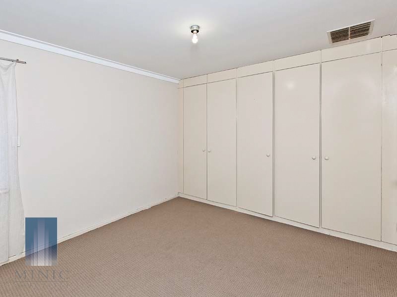 6 Newman Close, Cooloongup WA 6168