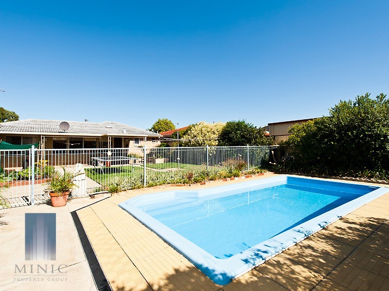 8 Wilpon Street, Beckenham WA 6107