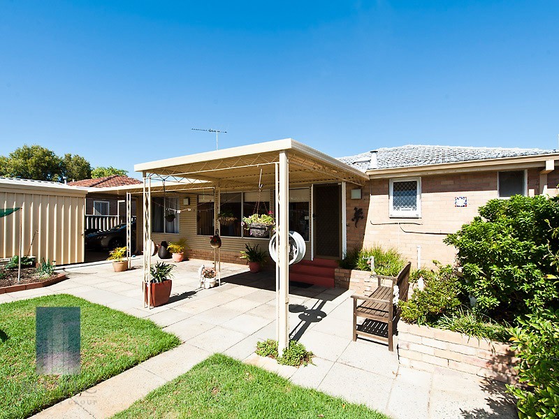 8 Wilpon Street, Beckenham WA 6107