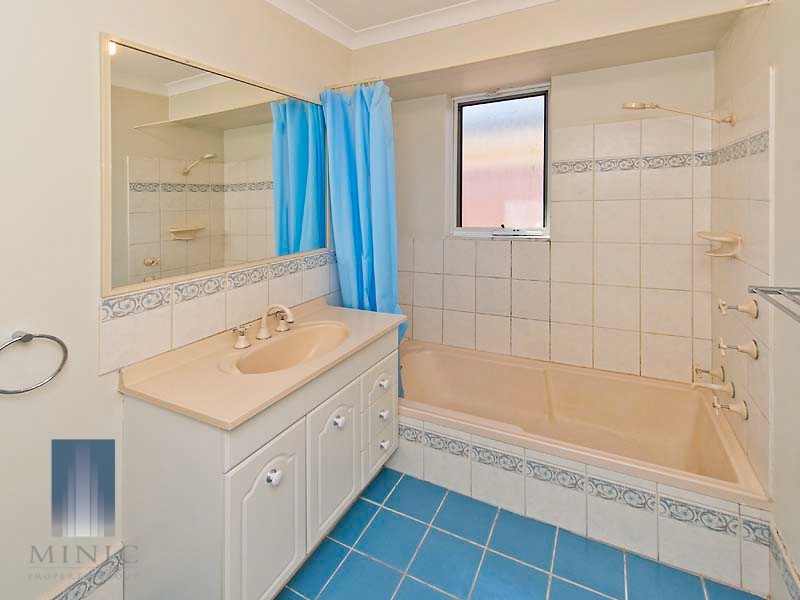 30 Andrews Road, Wilson WA 6107