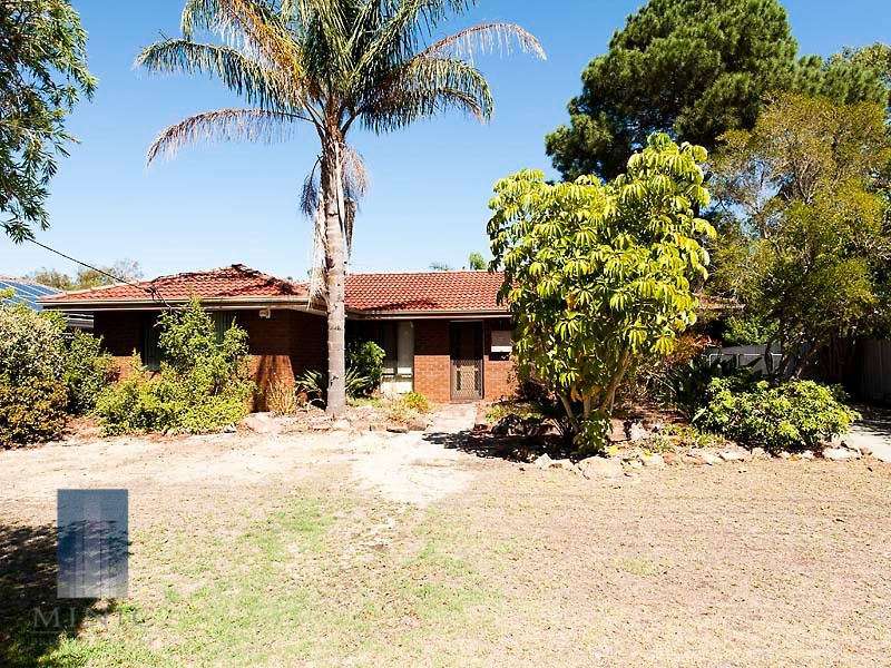 7 Ashburton Drive, Gosnells WA 6110