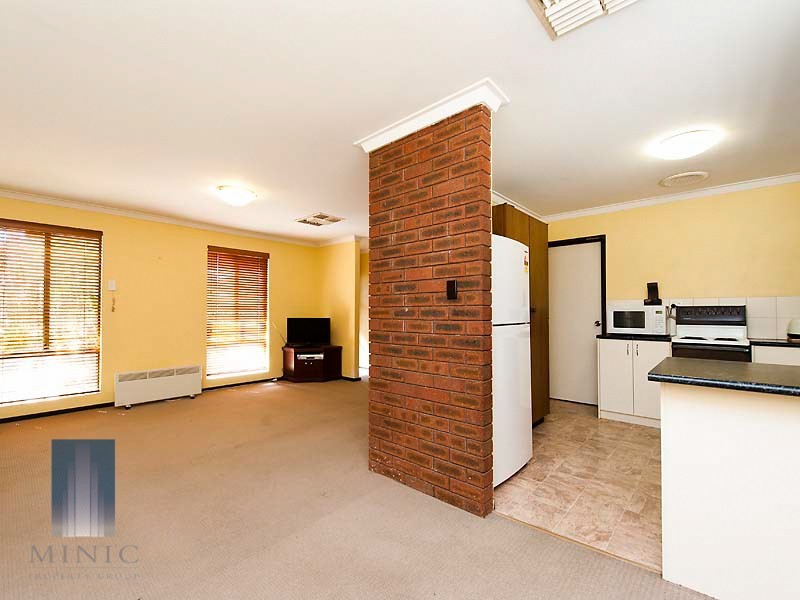 7 Ashburton Drive, Gosnells WA 6110