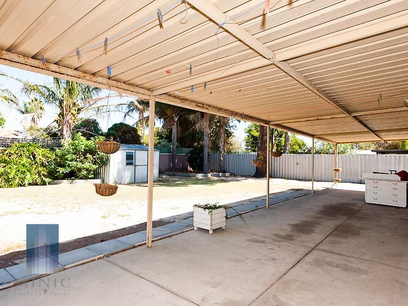 7 Ashburton Drive, Gosnells WA 6110