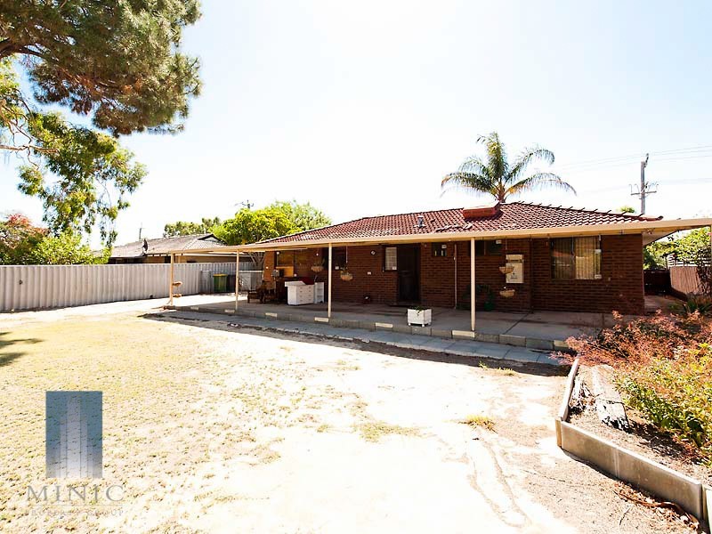 7 Ashburton Drive, Gosnells WA 6110