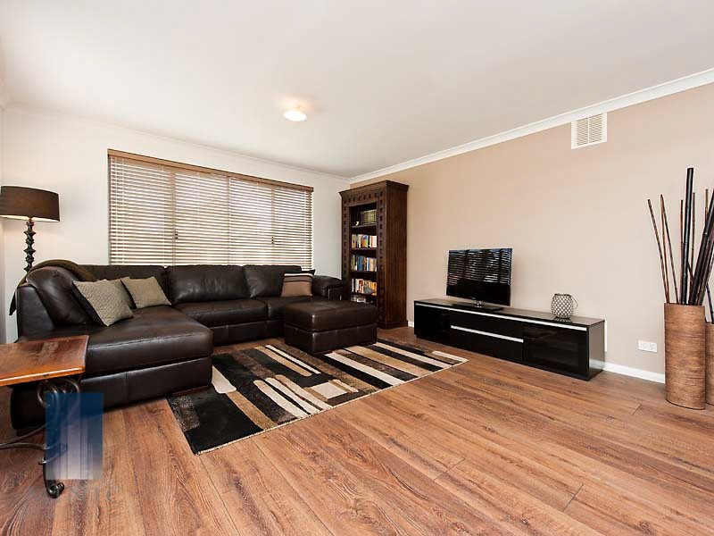 227 Huntriss Road, Doubleview WA 6018