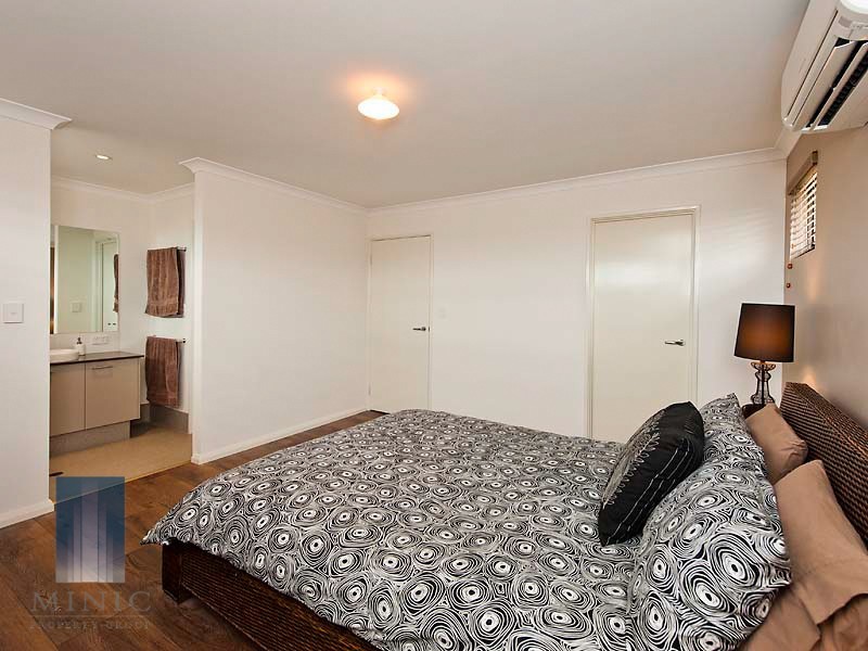 227 Huntriss Road, Doubleview WA 6018