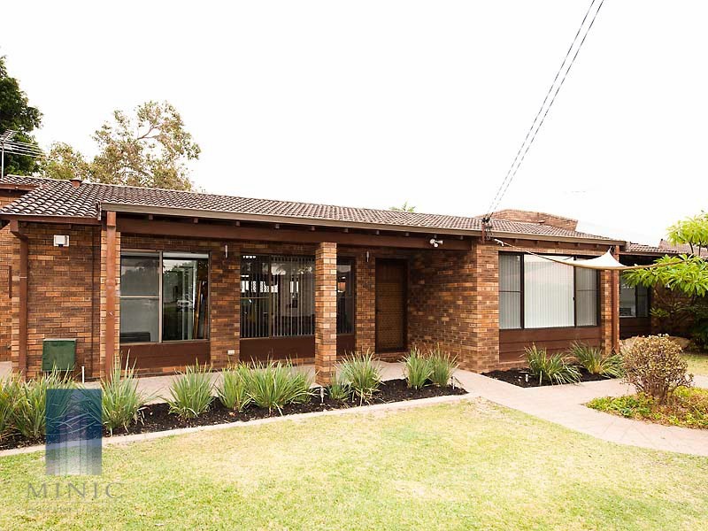 12A Lansby Court, Riverton WA 6148