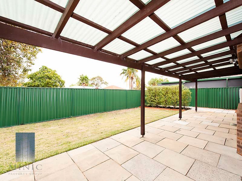 12A Lansby Court, Riverton WA 6148