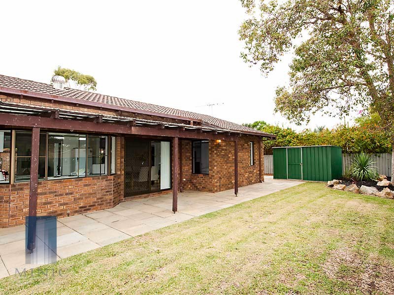 12A Lansby Court, Riverton WA 6148