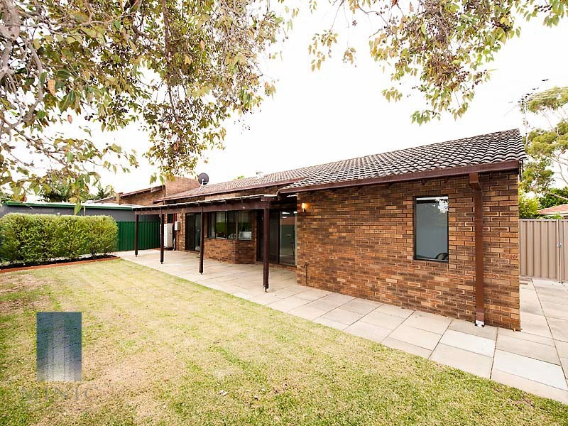 12A Lansby Court, Riverton WA 6148
