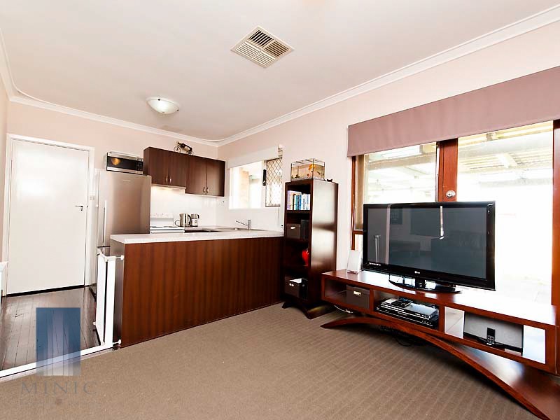 19 Jenever Place, Bentley WA 6102